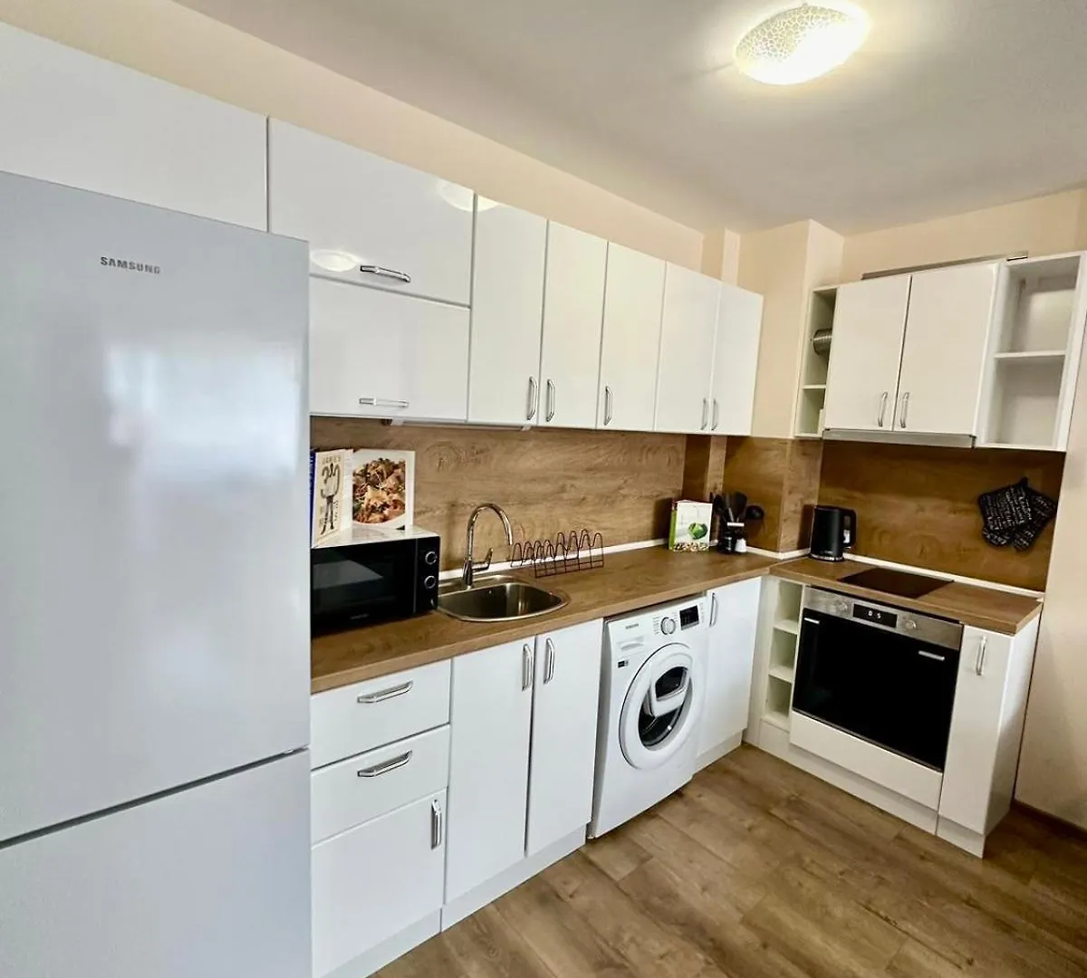 Center Elegant Living Apartment Sofia